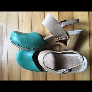 Dansko Mary Jane Wedge in Tan/Spearmint